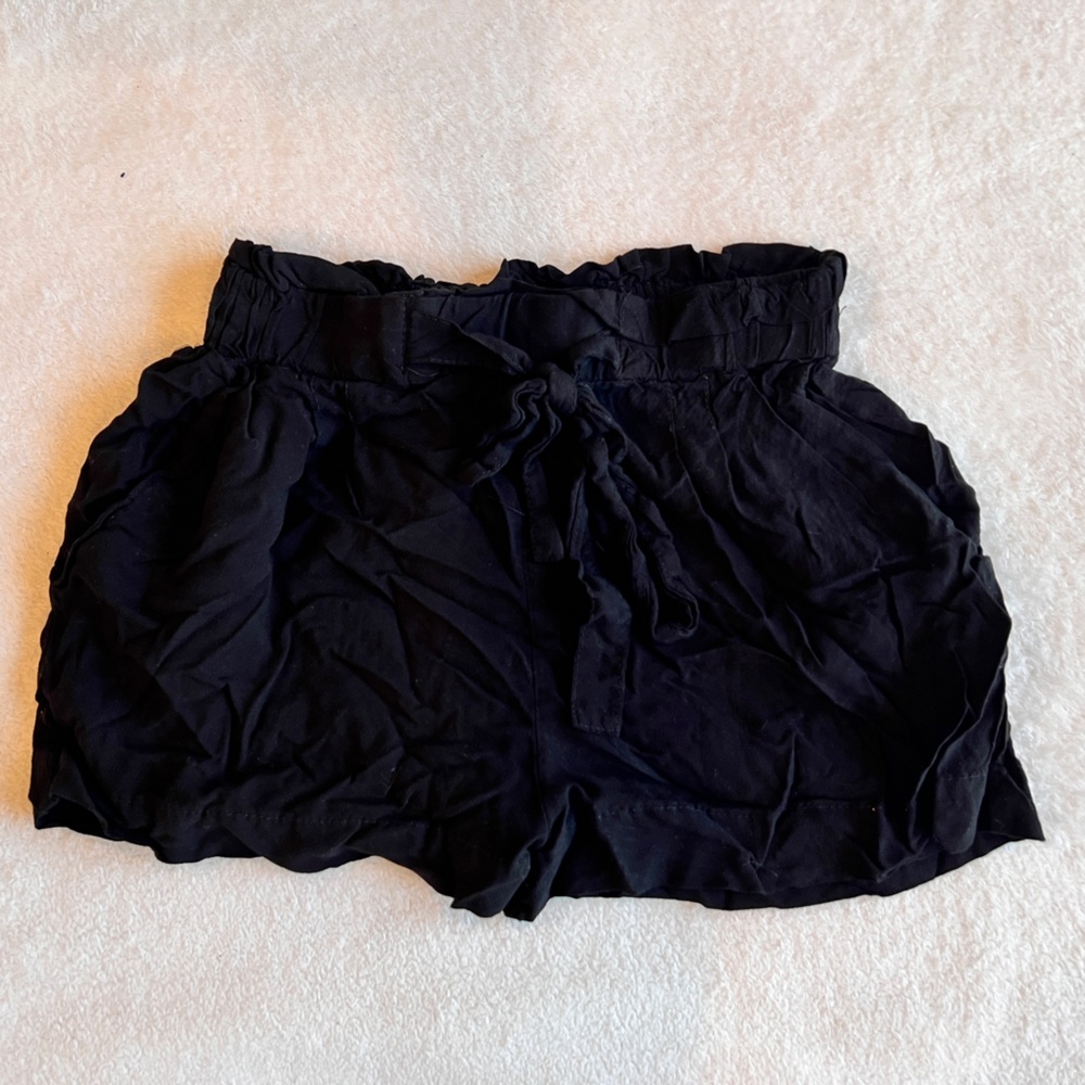 ✿ AA - Shorts - S